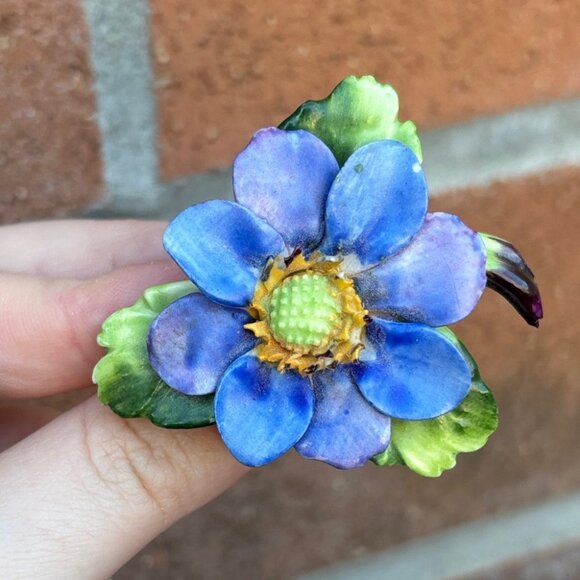 Vintage Cara China Staffordshire Made in England Flower Brooch - Picture 5 of 8